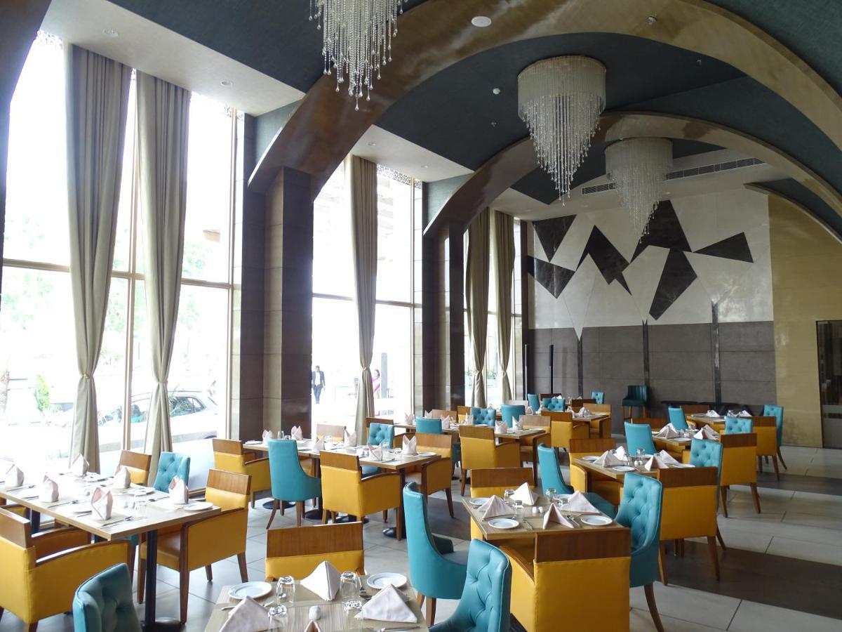 The Grand Arc Hotel & Convention Centre Shahjahanpur Exterior photo